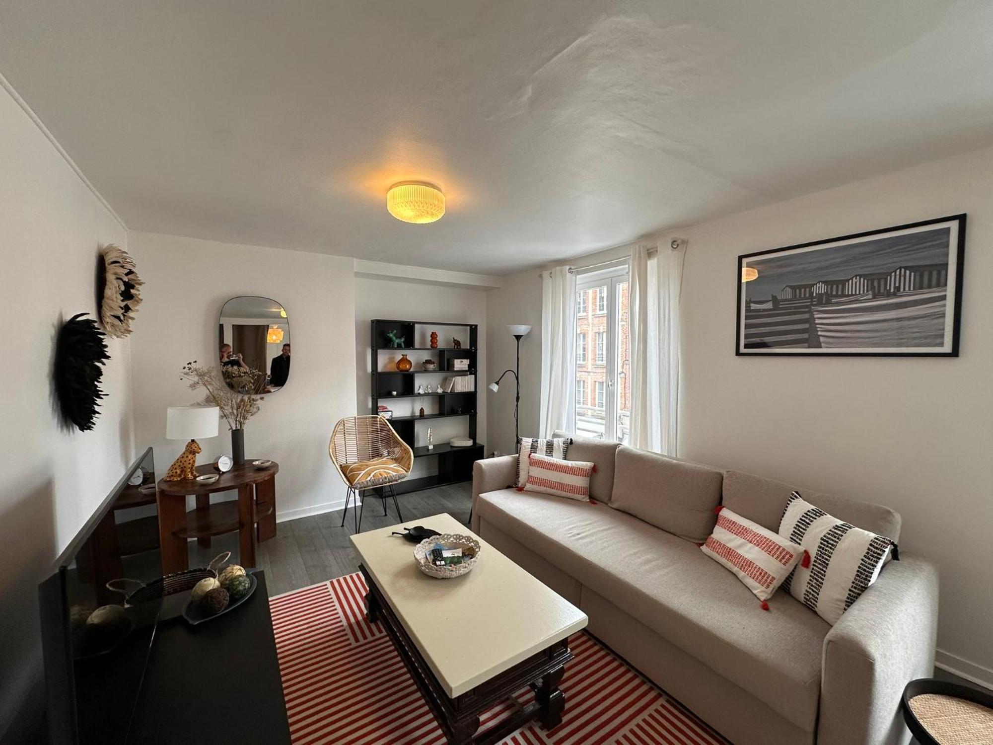 Large Apartment In City Center Онфлёр Экстерьер фото